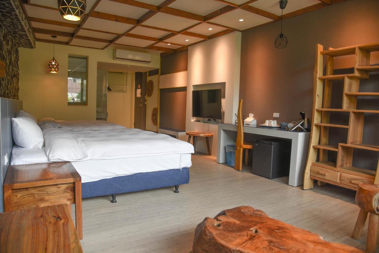 Ace House Apartment Yuchi Bagian luar foto
